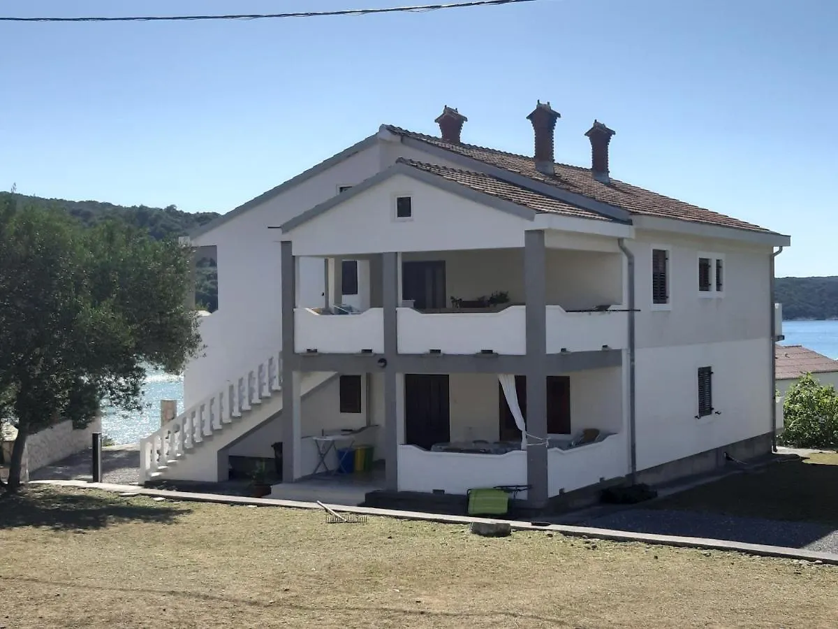 Apartmani Lucija I Maro Kampor Apartament